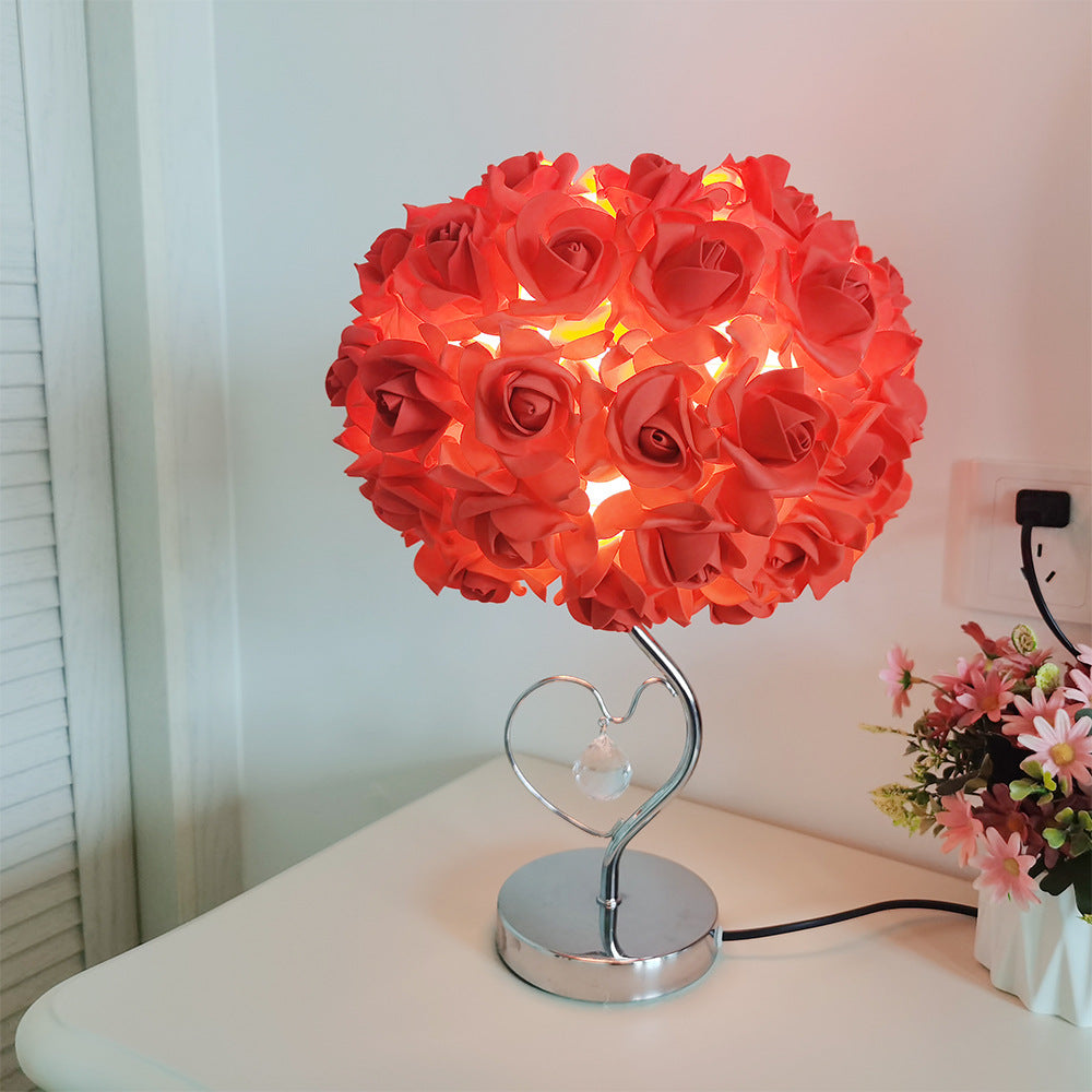 Rose-shaped table lamp
